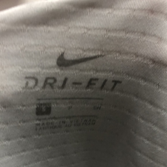 Nike Dri Fit Running LIghtweight White Top Short Sleeve S - Picture 4 of 5